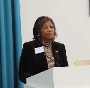 MinPLEN GA IHE Delft Minister Arrindell Makes Presentation 141026
